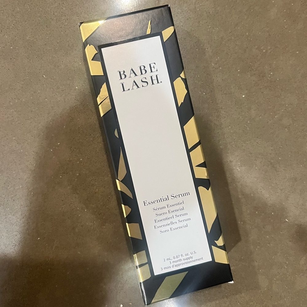 Babe Lash Essential Serum